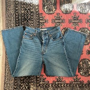 Levi’s rib cage straight ankle jeans